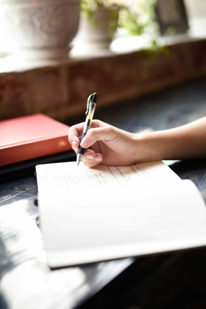 Copywriting and SEO strategy writing in journal